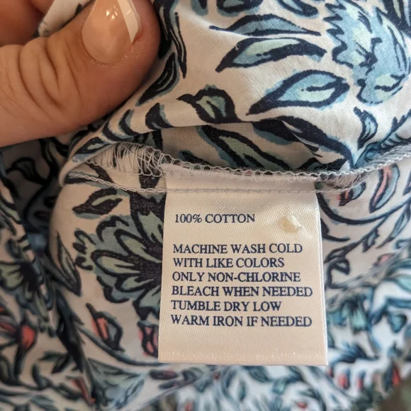 SOUTHERN TIDE Aubree fleur printed‎ top NWT - Picture 7 of 8